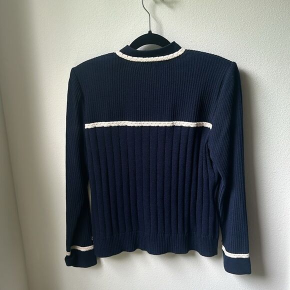 St. John Collection cardigan - Picture 5 of 6
